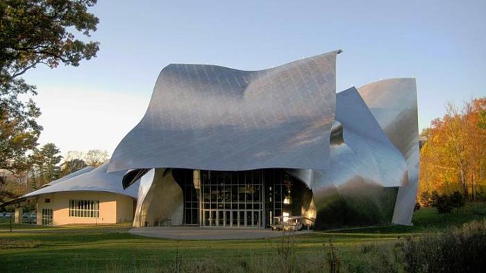 Фрэнк Гери (Frank Gehry): Richard B. Fisher Center for the Performing Arts, Bard College, Annandale-on-Hudson, New York, USA, 2003